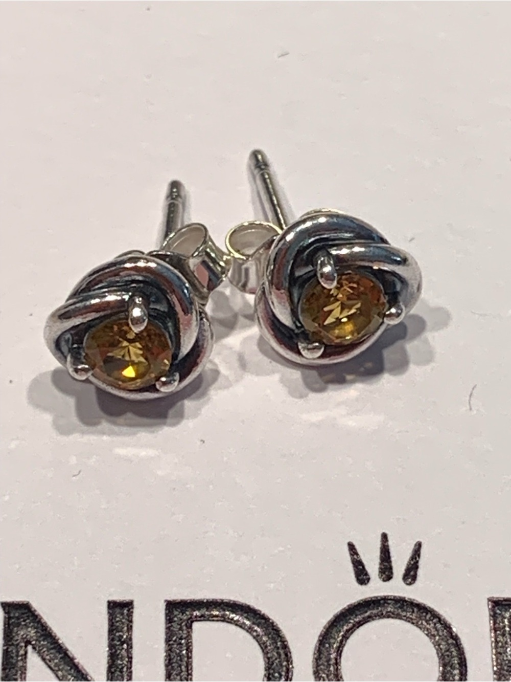 NEW Pandora November Honey Eternity Circle Stud Earrings
